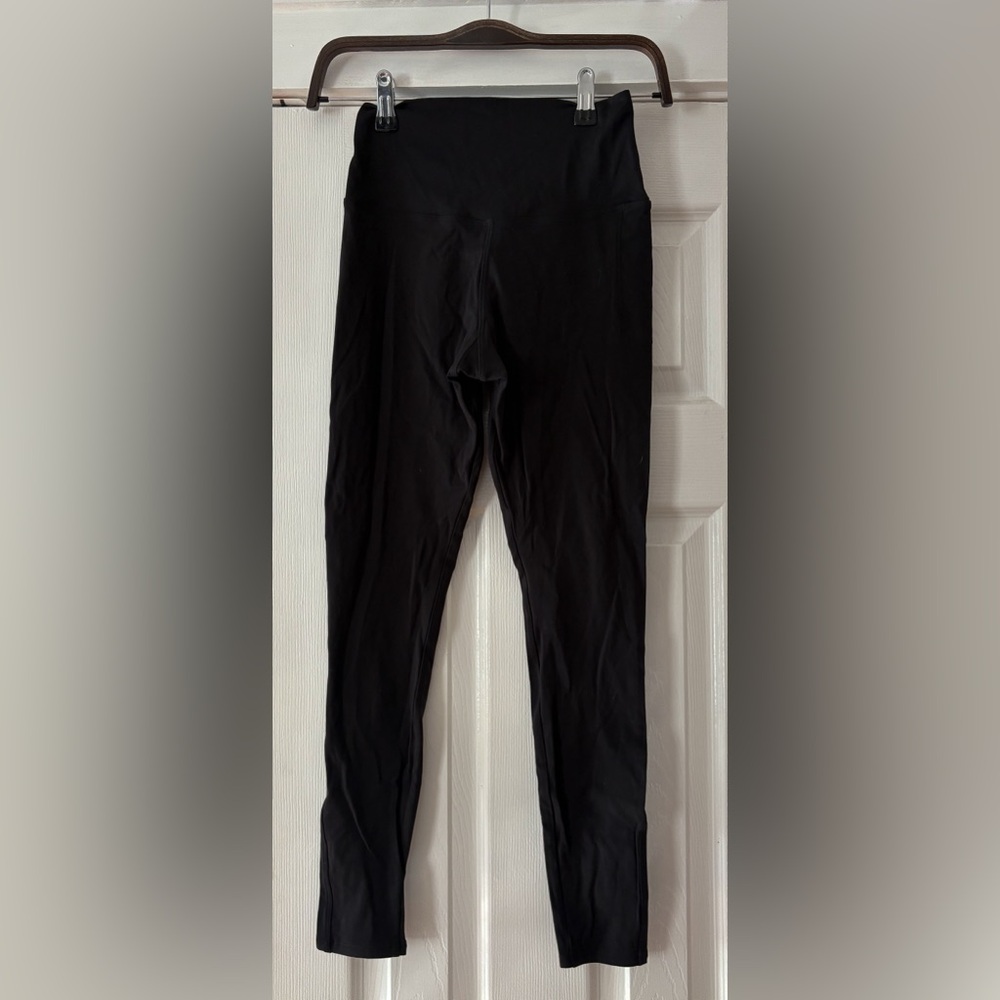American Giant Black Leggings Size Six
